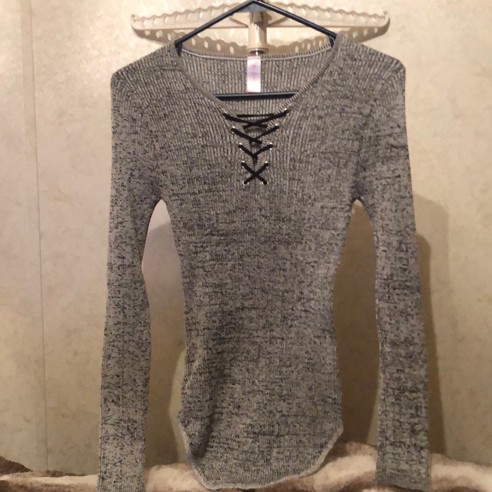 Long sleeve blouse
